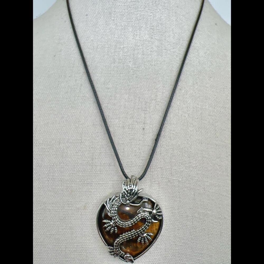 Elegant Tigers Eye Heart-Shaped Dragon Pendant Necklace